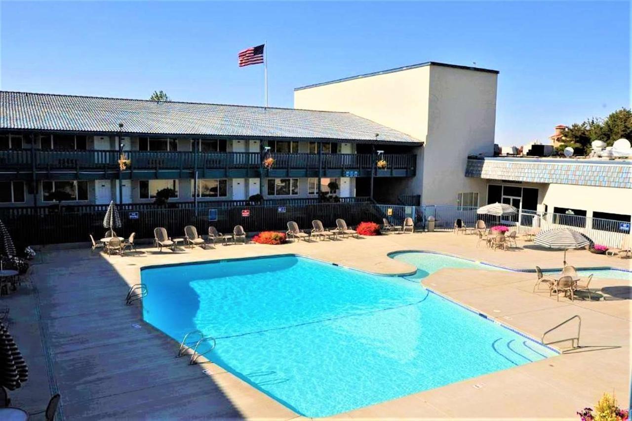 Richland Riverfront Hotel And Conference Center, Ascend Hotel Collection Exterior photo