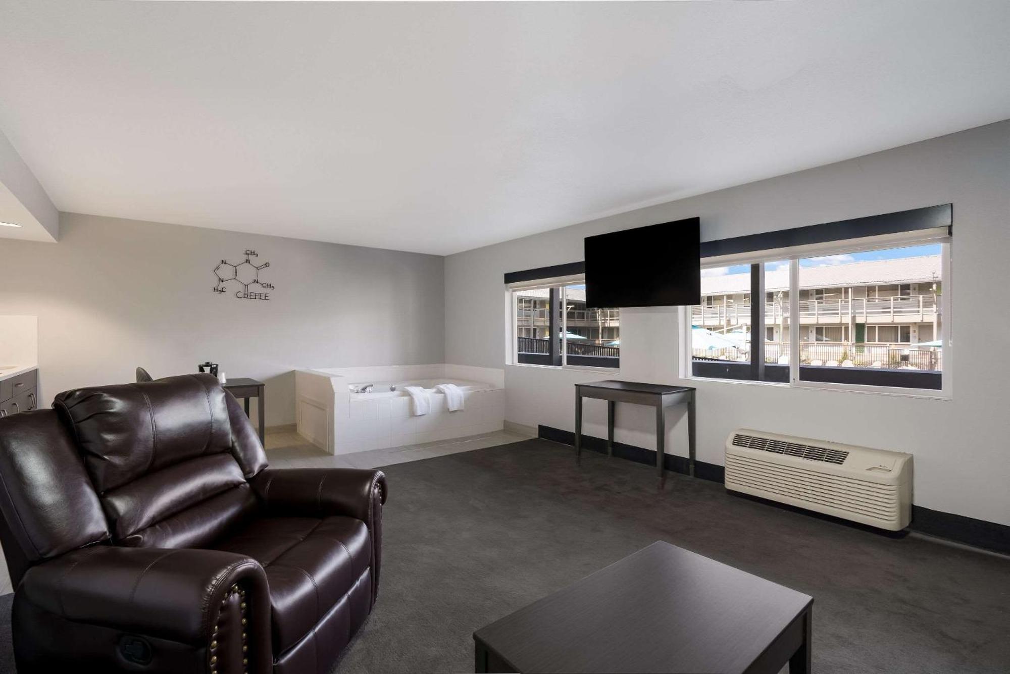 Richland Riverfront Hotel And Conference Center, Ascend Hotel Collection Exterior photo