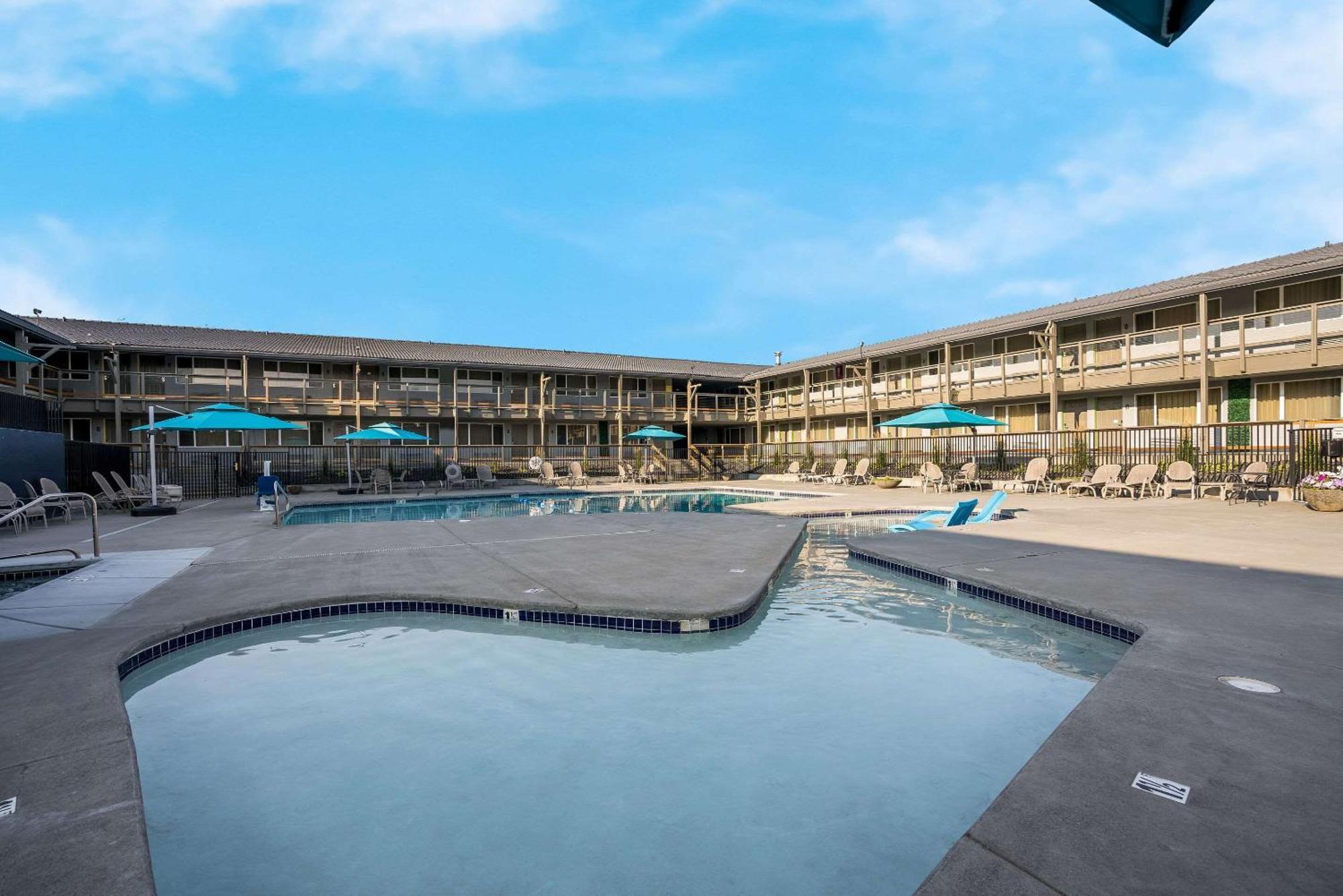 Richland Riverfront Hotel And Conference Center, Ascend Hotel Collection Exterior photo