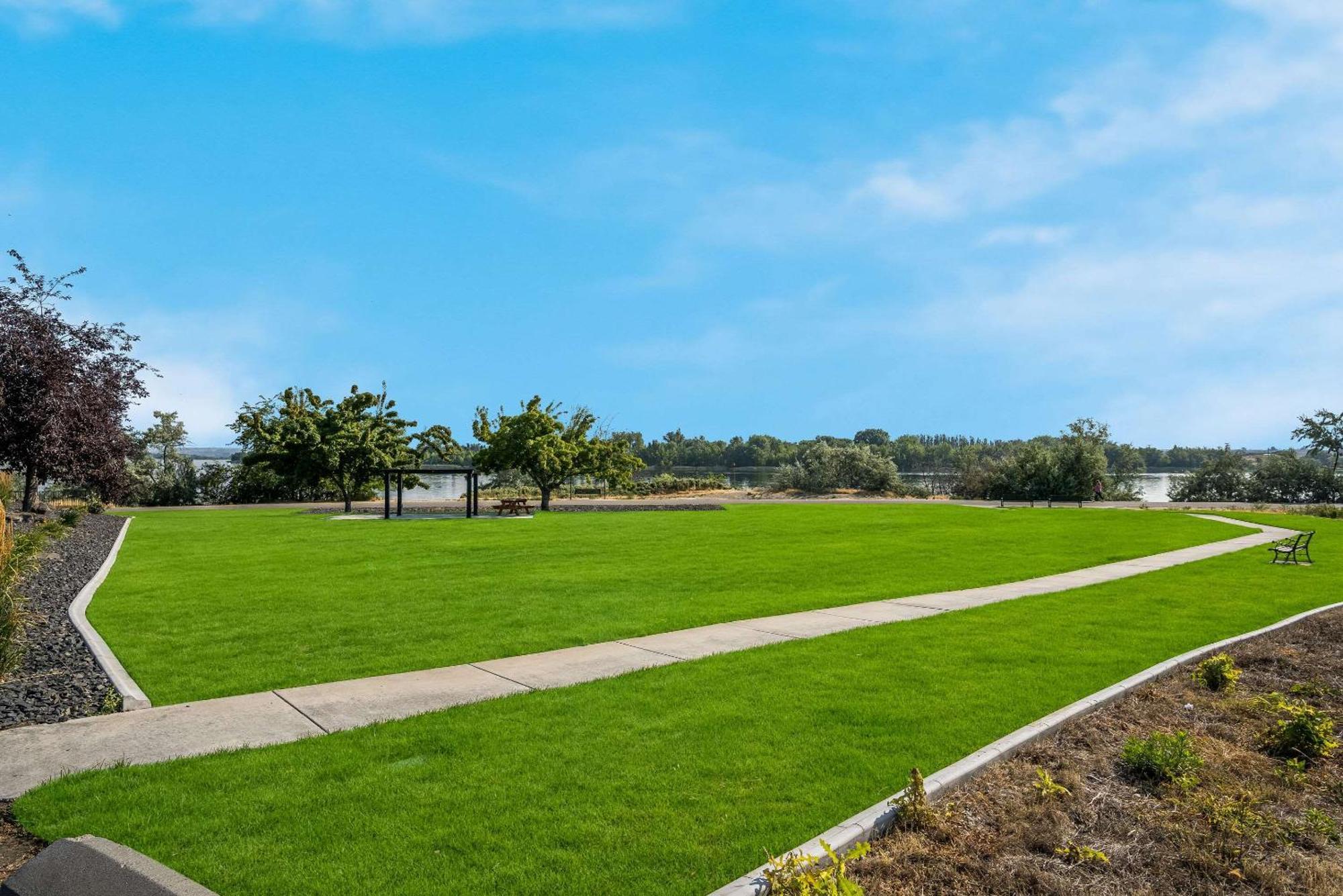 Richland Riverfront Hotel And Conference Center, Ascend Hotel Collection Exterior photo